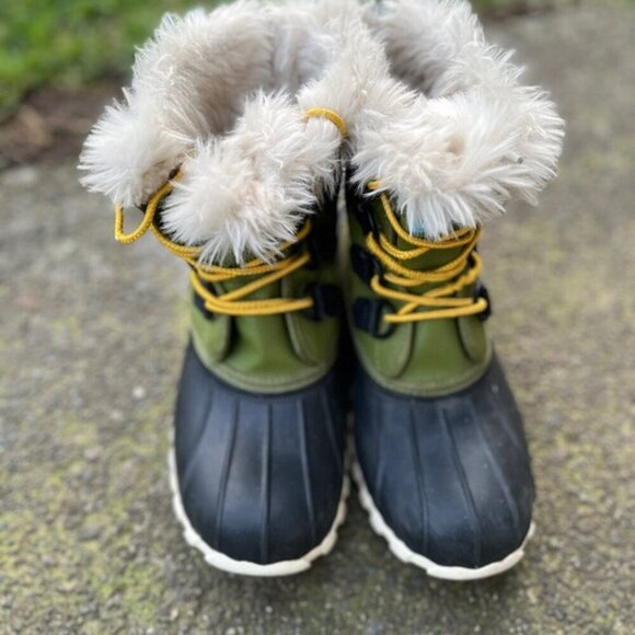 Native Shoes Lace Winter Rain Boots Jimmy 2.0 Sz 6 - Picture 7 of 8